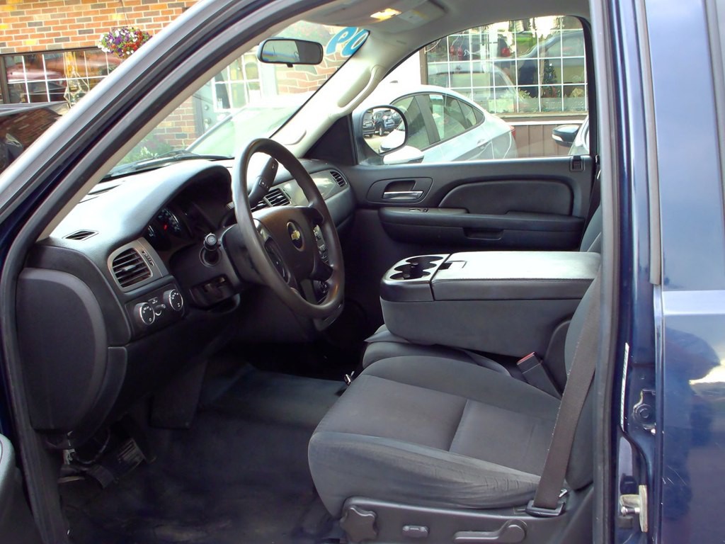 2009 Chevrolet Suburban Image 6