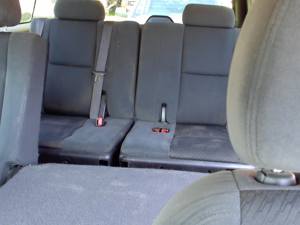 2009 Chevrolet Suburban Image 13
