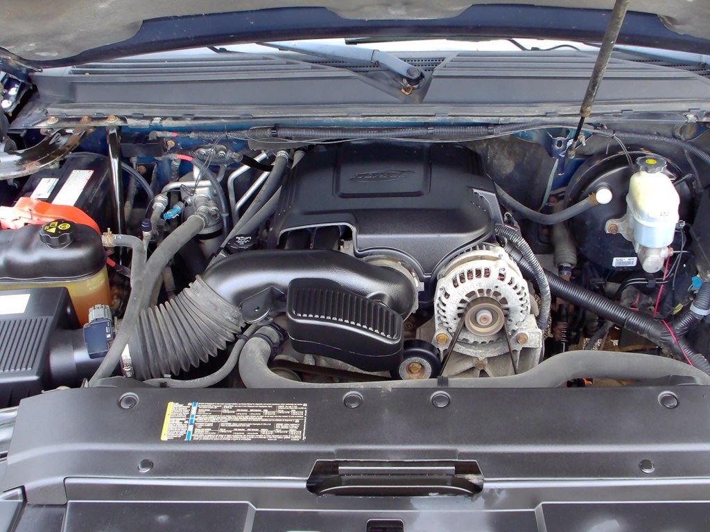 2009 Chevrolet Suburban Image 17