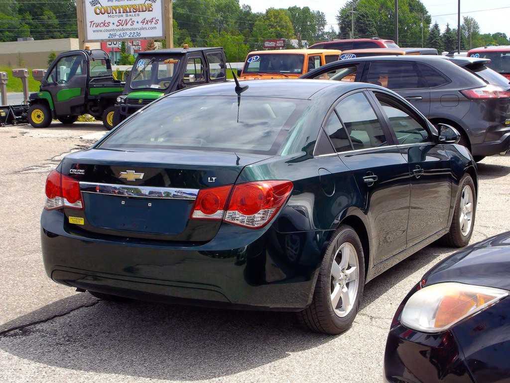 2014 Chevrolet Cruze Image 4