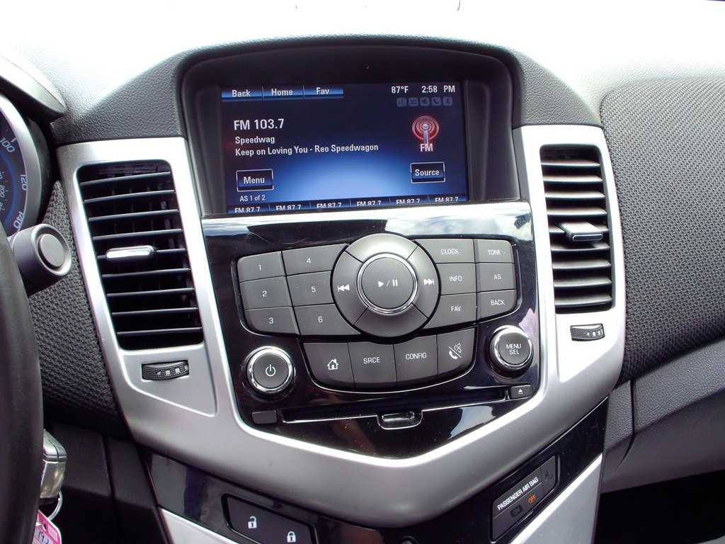 2014 Chevrolet Cruze Image 10