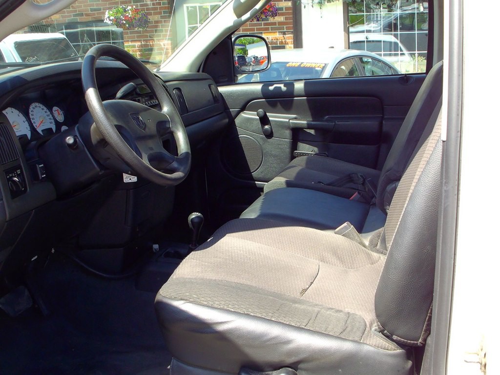 2003 Dodge Ram 2500 Image 6