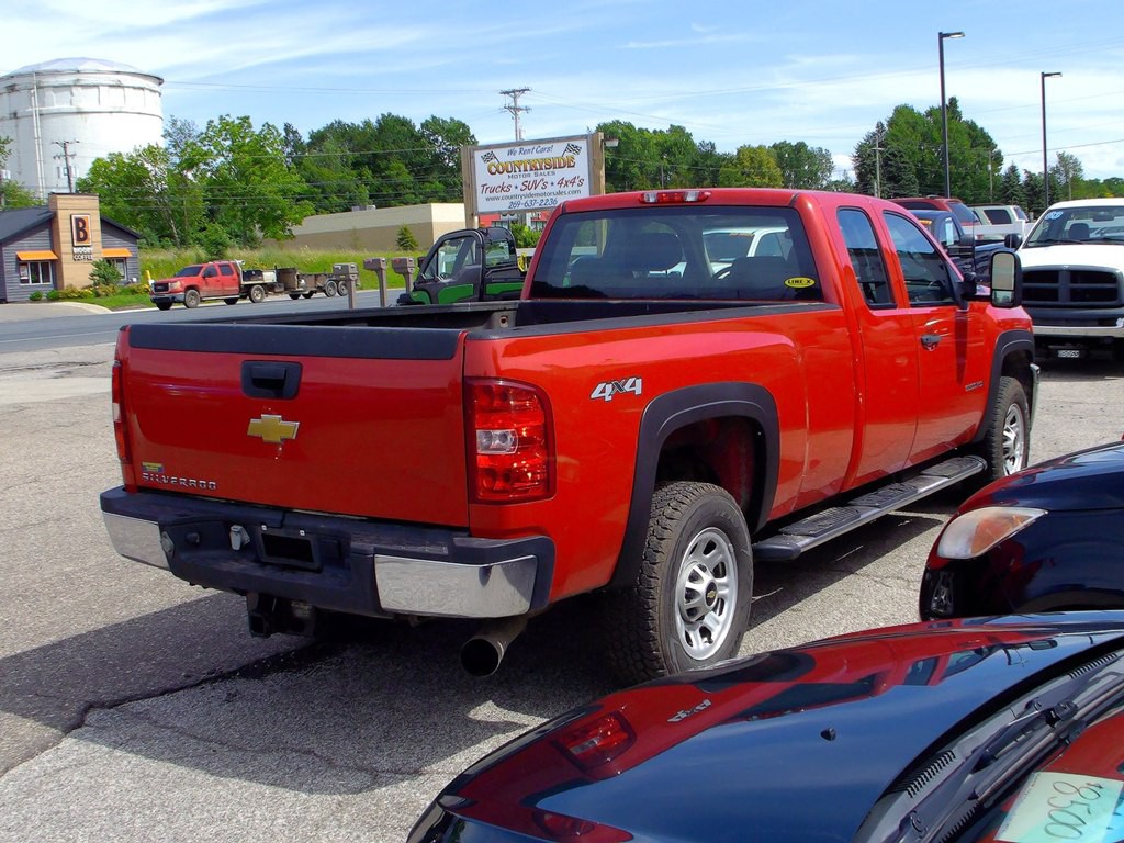 2013 Chevrolet Silverado 1500 Image 2