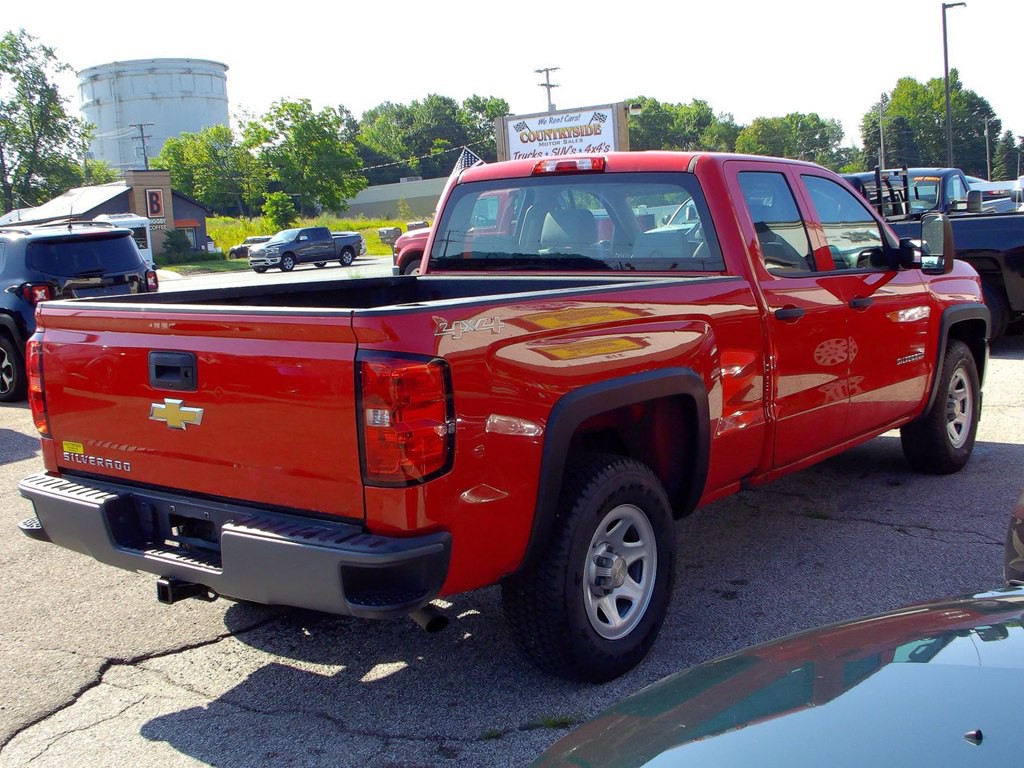 2017 Chevrolet Silverado 1500 Image 4