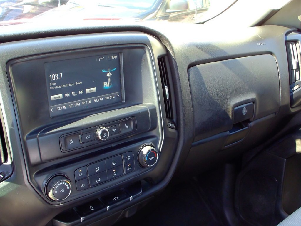 2017 Chevrolet Silverado 1500 Image 9