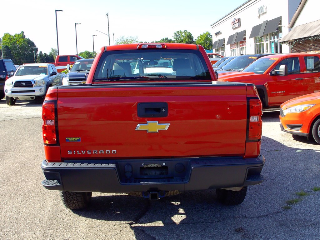 2018 Chevrolet Silverado 1500 Image 3