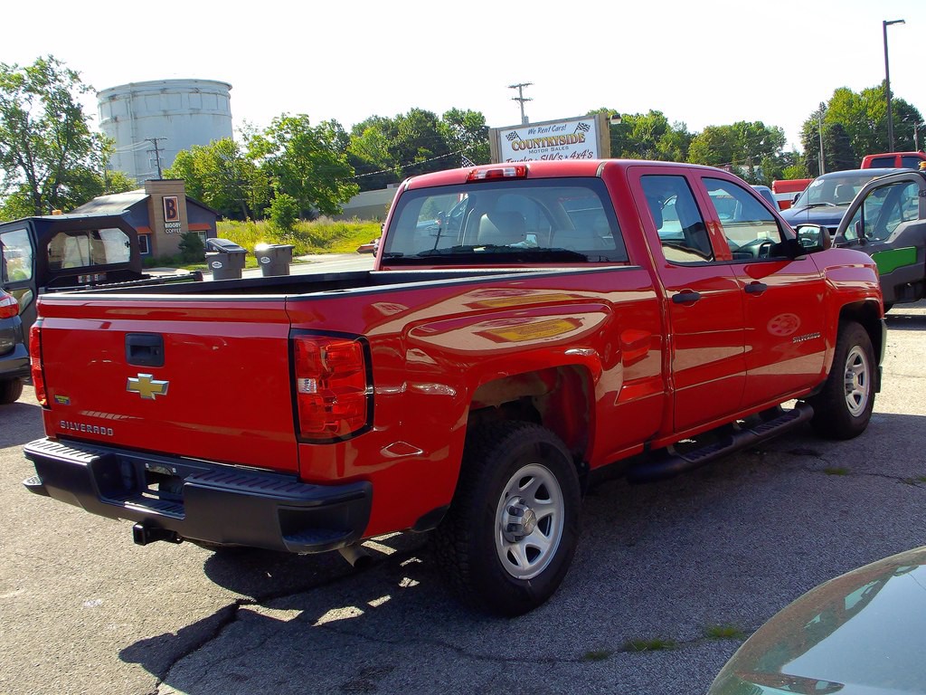 2018 Chevrolet Silverado 1500 Image 4