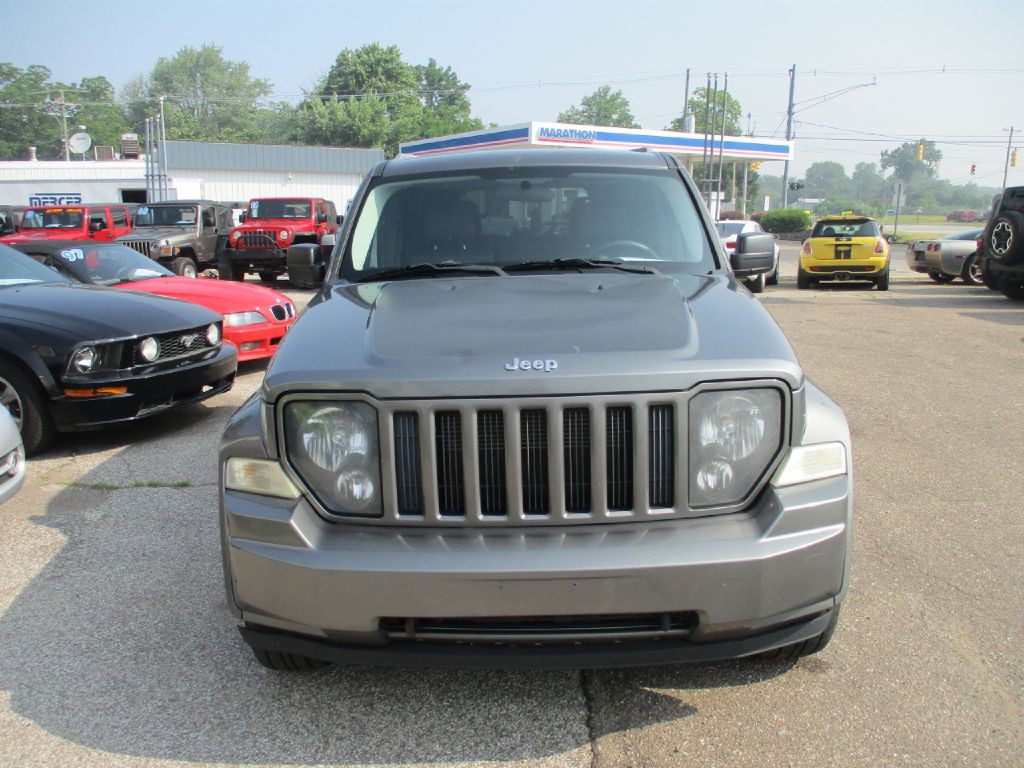 2012 Jeep Liberty Image 3