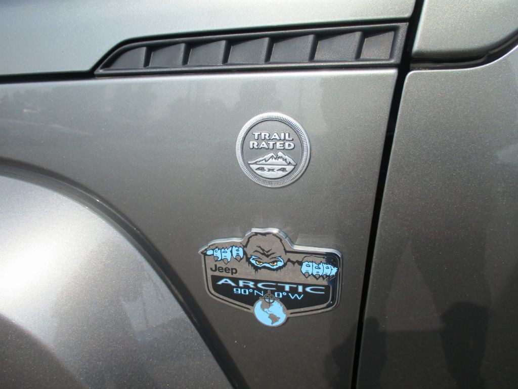 2012 Jeep Liberty Image 6