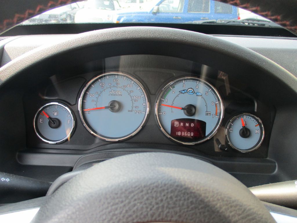 2012 Jeep Liberty Image 10
