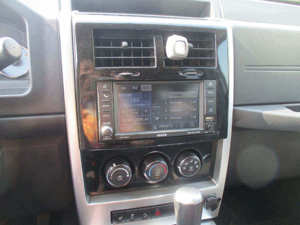 2012 Jeep Liberty Image 12