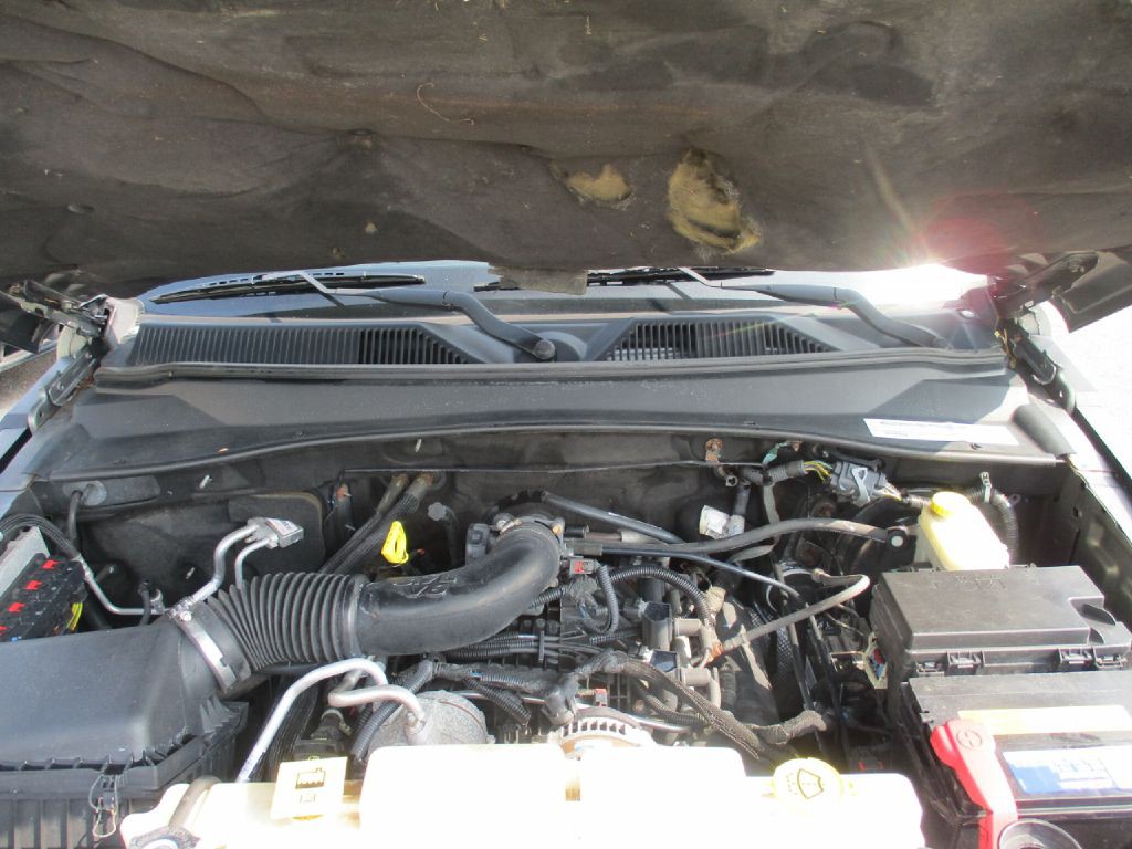 2012 Jeep Liberty Image 15