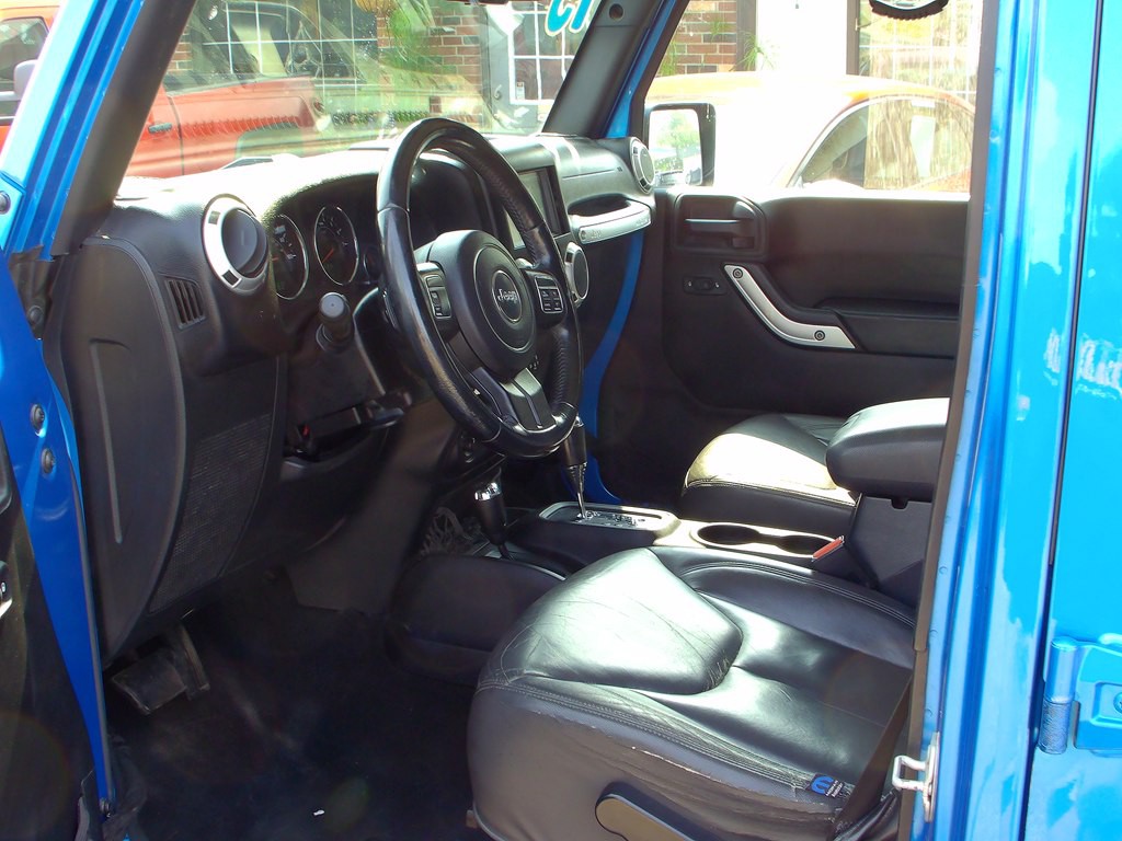 2015 Jeep Wrangler Unlimited Image 9