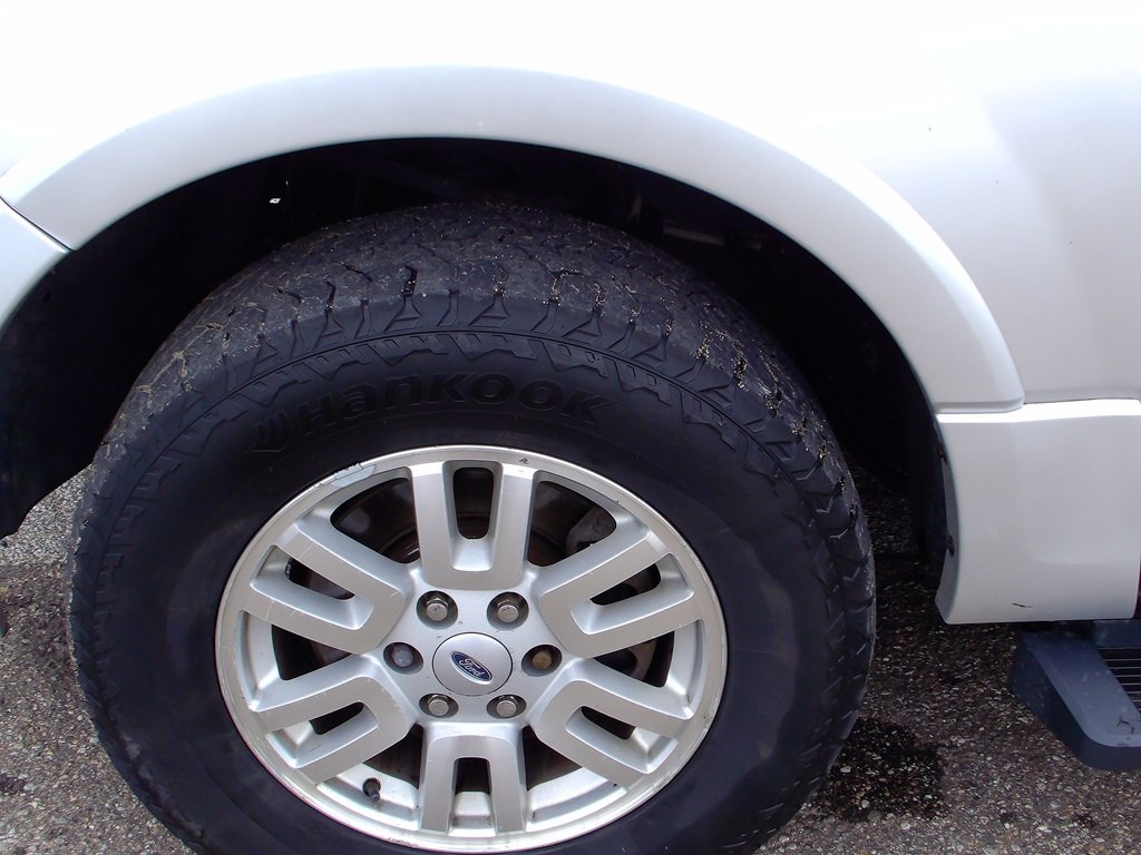 2011 Ford Expedition Image 13