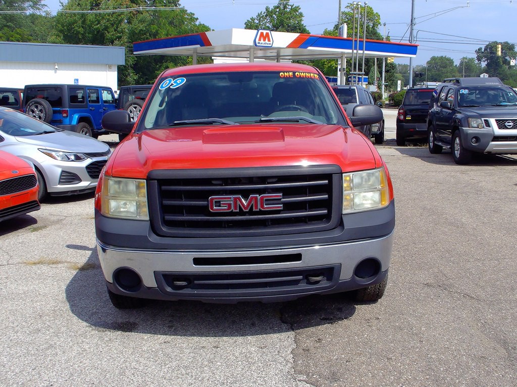 2009 GMC Sierra 1500 Image 2