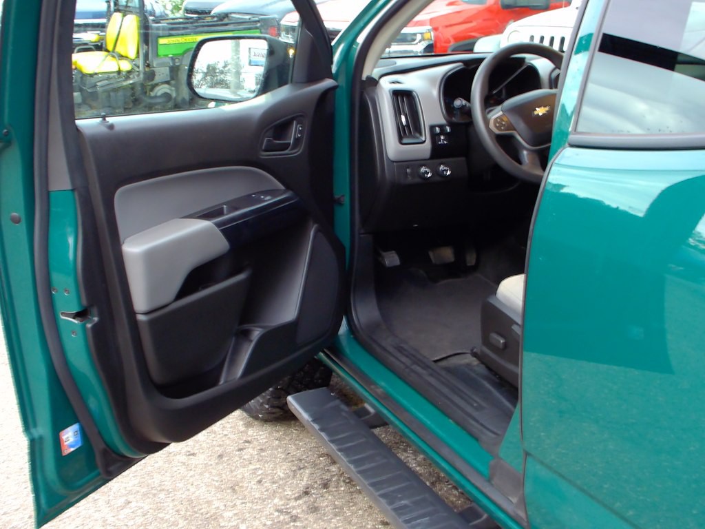 2017 Chevrolet Colorado Image 6