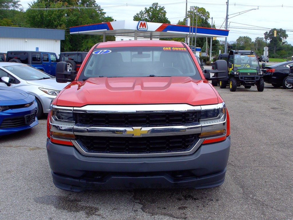 2017 Chevrolet Silverado 1500 Image 2