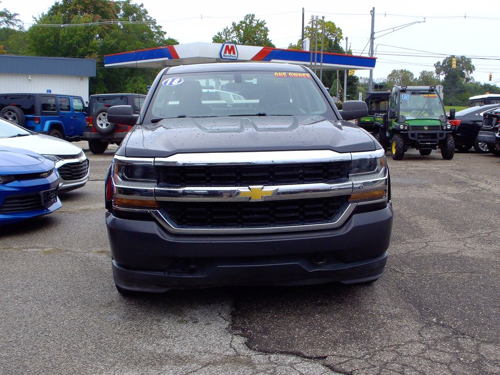 2018 Chevrolet Silverado 1500 Image 2