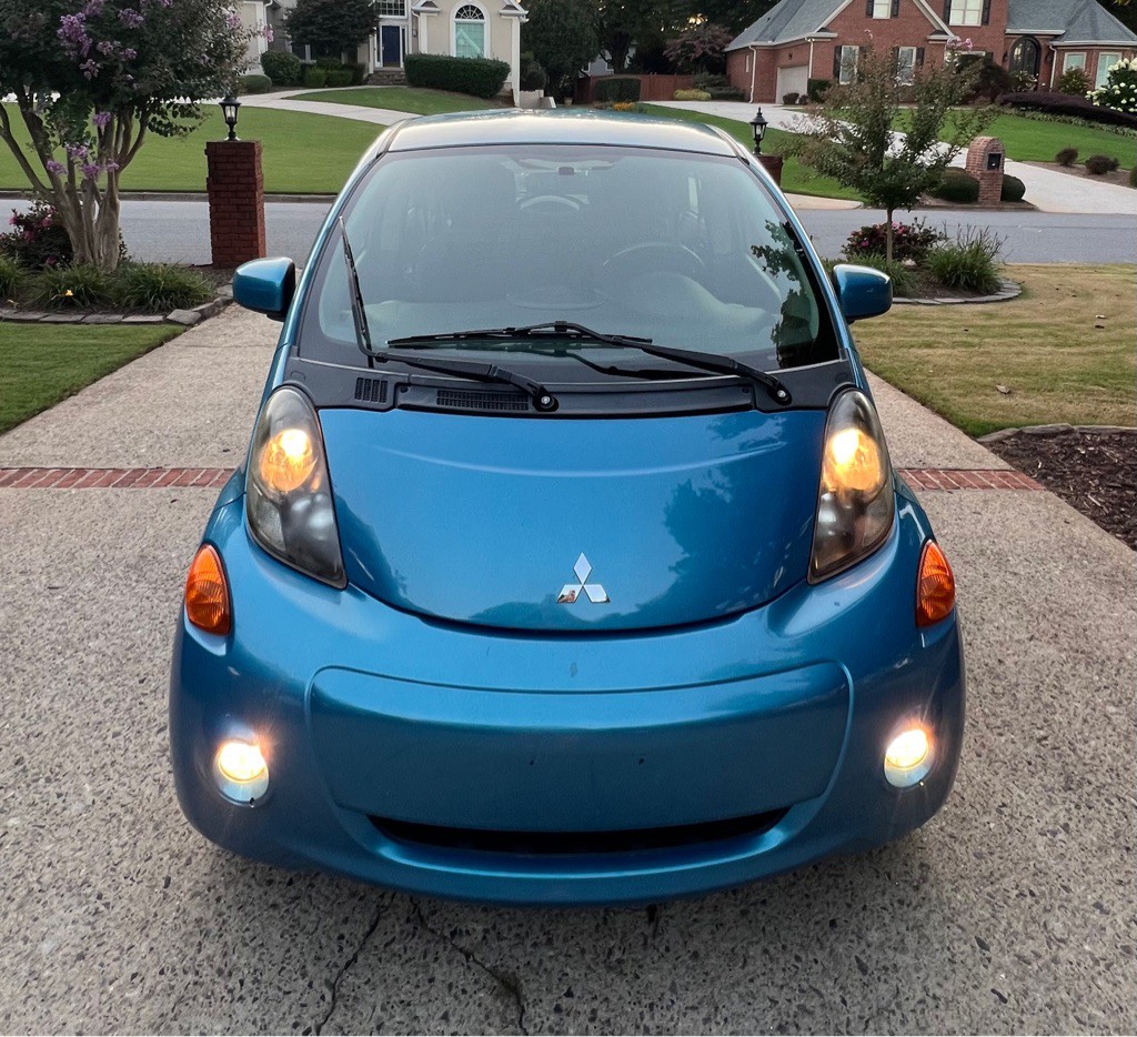 2014 Mitsubishi i-MiEV Image 6