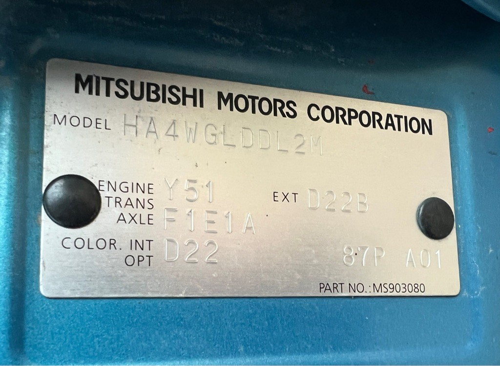 2014 Mitsubishi i-MiEV Image 20