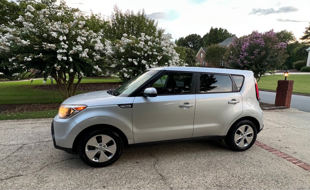 2016 Kia Soul Image 1
