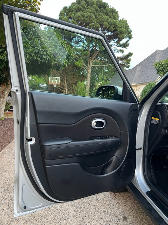 2016 Kia Soul Image 15