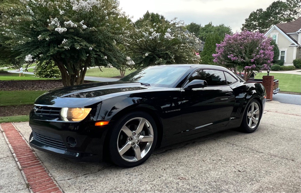 2015 Chevrolet Camaro Image 2