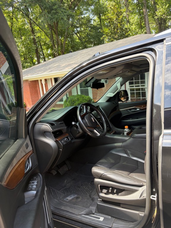 2020 Cadillac Escalade Image 11