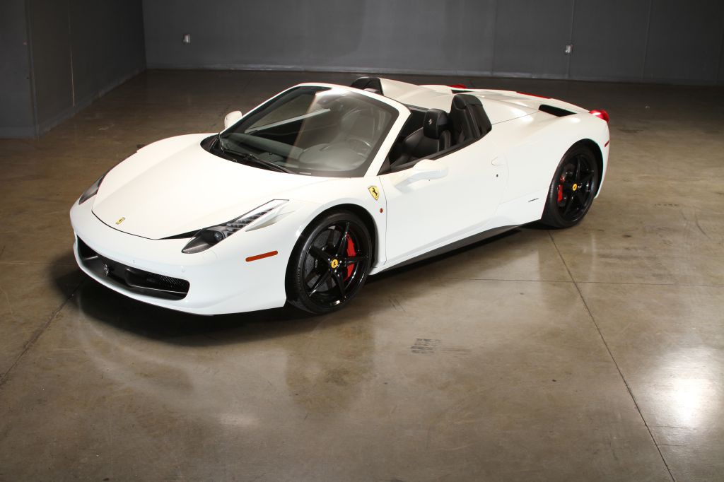 2013 Ferrari 458 SPIDER Image 11