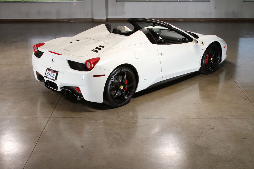 2013 Ferrari 458 SPIDER Image 19