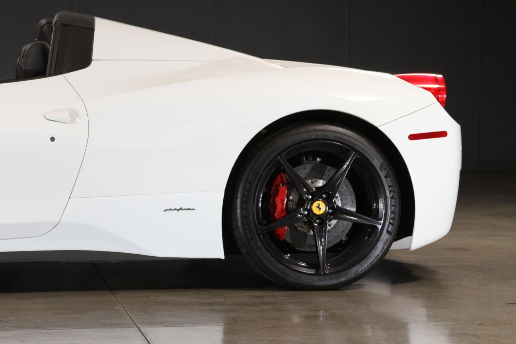 2013 Ferrari 458 SPIDER Image 29