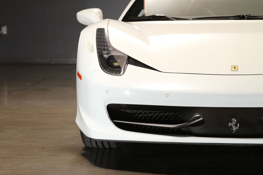 2013 Ferrari 458 SPIDER Image 37