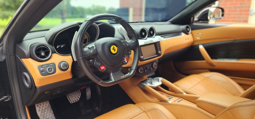 2016 Ferrari FF Image 17