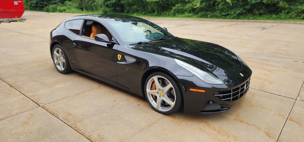 2016 Ferrari FF Image 23