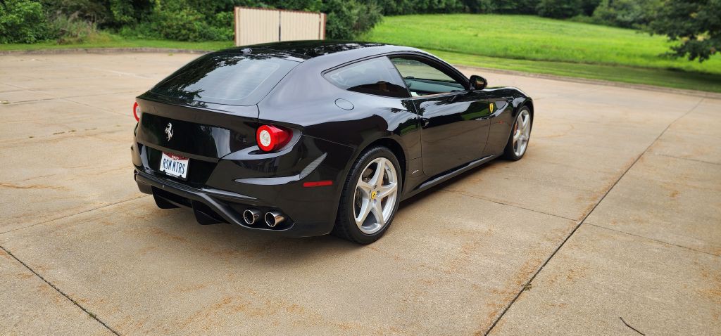 2016 Ferrari FF Image 28