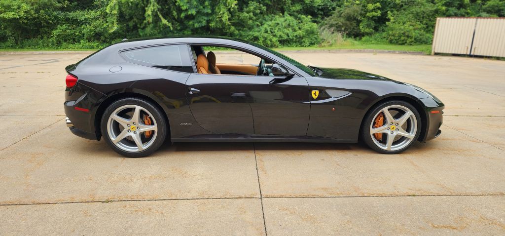 2016 Ferrari FF Image 31