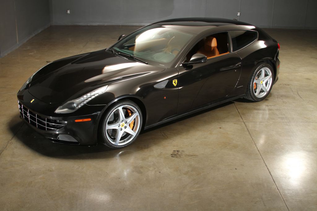 2016 Ferrari FF Image 33
