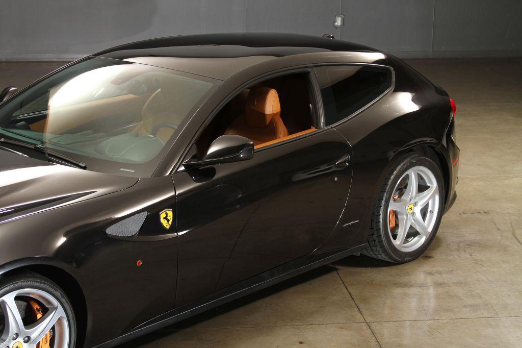 2016 Ferrari FF Image 35