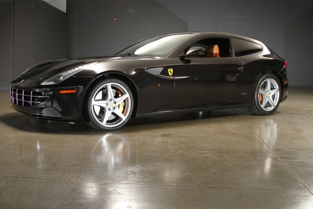 2016 Ferrari FF Image 36