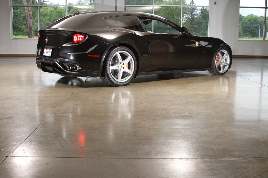 2016 Ferrari FF Image 37