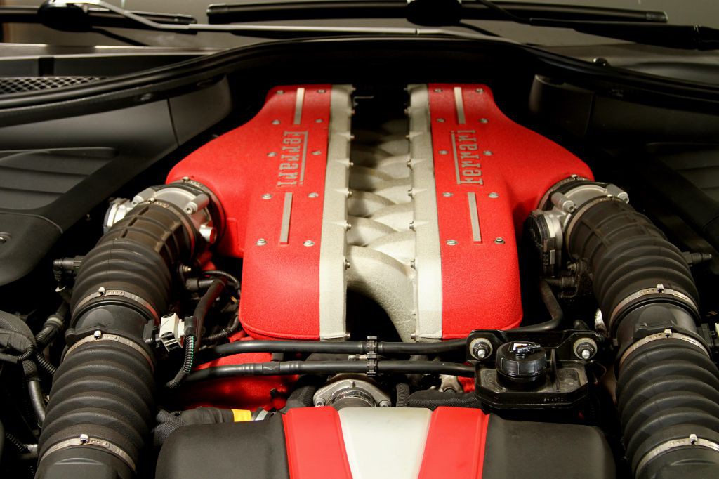 2016 Ferrari FF Image 59