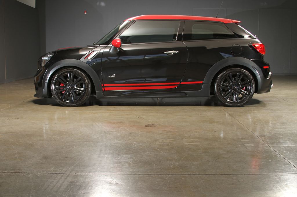 2013 MINI Cooper Image 18