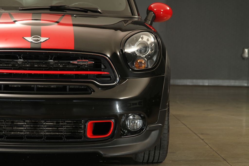 2013 MINI Cooper Image 24