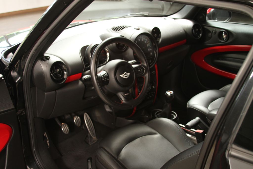 2013 MINI Cooper Image 33