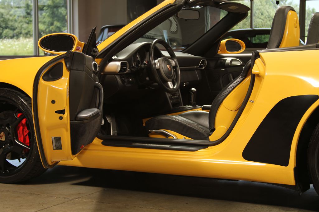 2006 Porsche 911 Image 2