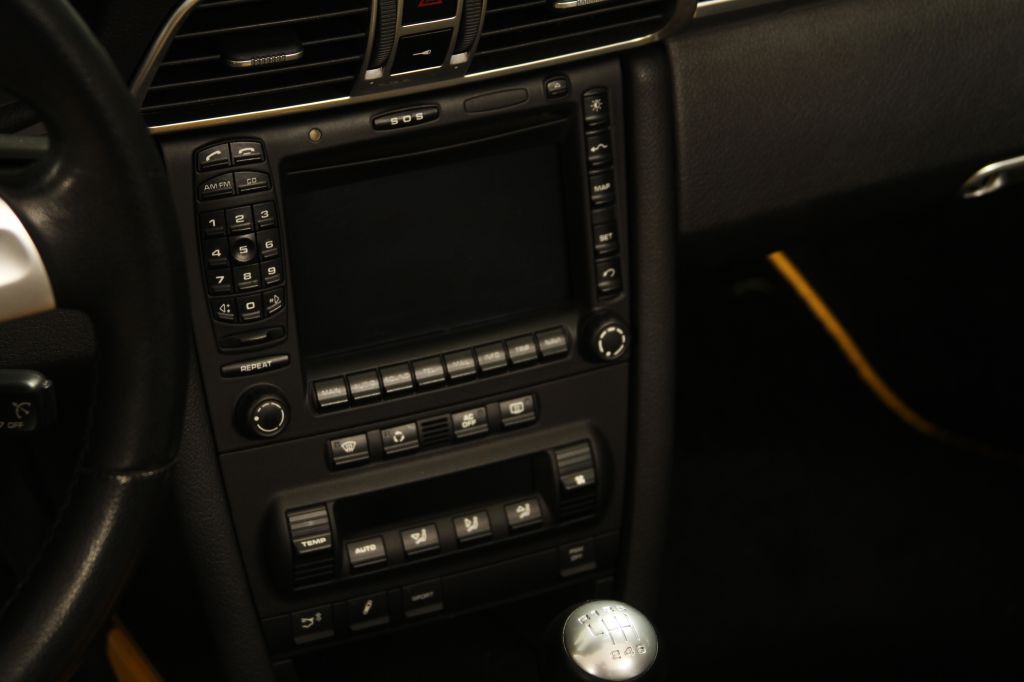 2006 Porsche 911 Image 41