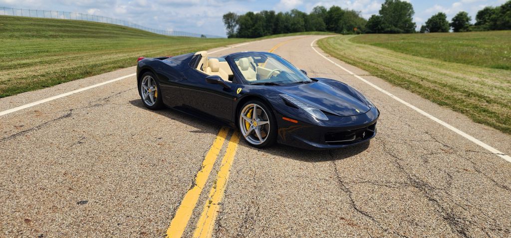 2012 Ferrari 458 SPIDER Image 6
