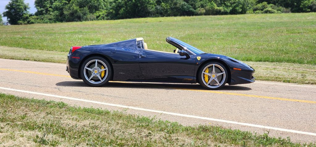 2012 Ferrari 458 SPIDER Image 14