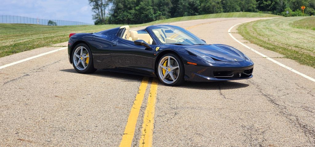 2012 Ferrari 458 SPIDER Image 15