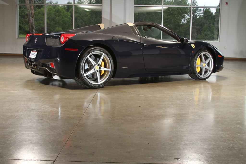 2012 Ferrari 458 SPIDER Image 27